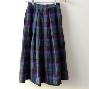 Vintage Pleated Tartan Plaid Wool Skirt